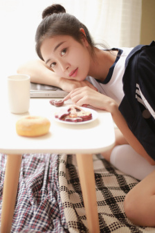 和朋友换娶妻一起换着高清